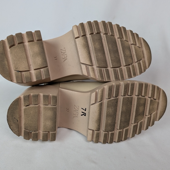 Zara Lug Sole Chelsea Boots Block Heel - Picture 12 of 15